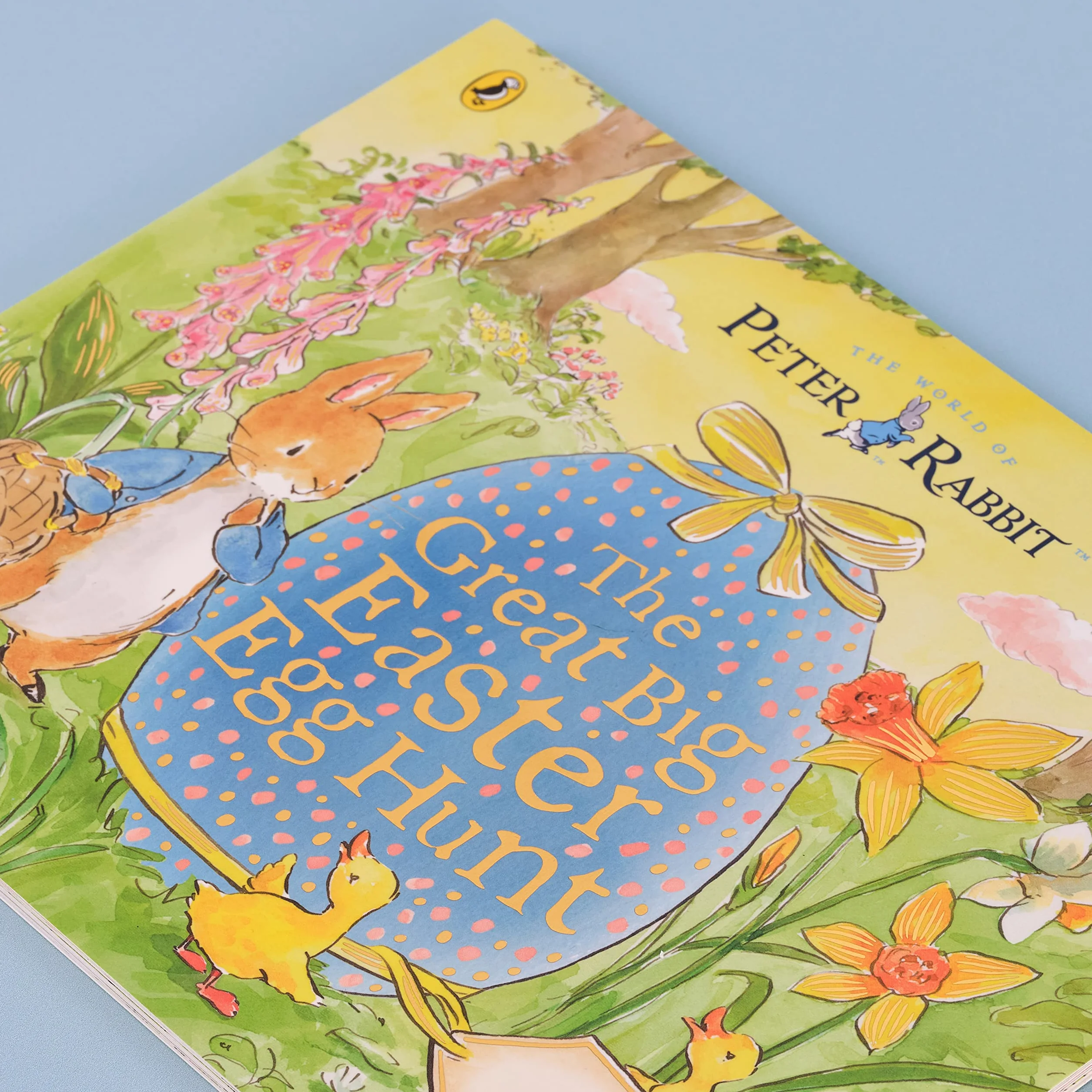 Peter Rabbit Great Big Easter Egg Hunt: A Lift-the-Flap Storybook