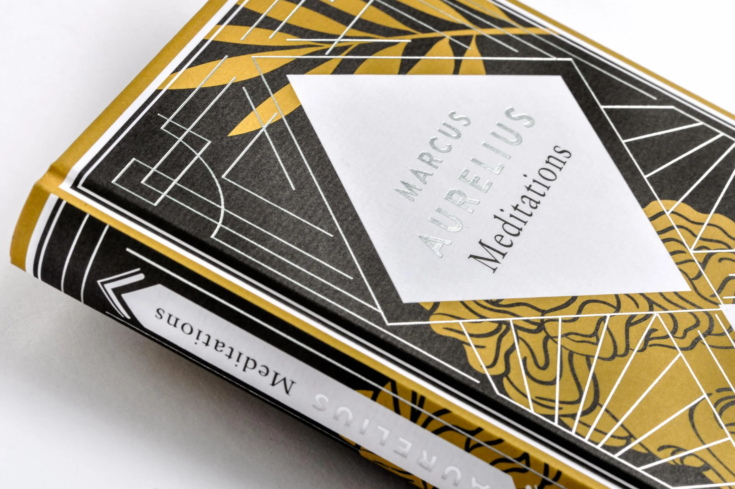 Aurelius - Meditations. A special edition hardcover embossed with silver foil: Find inspiration in a spiritual classic of stoic philosophy: 15